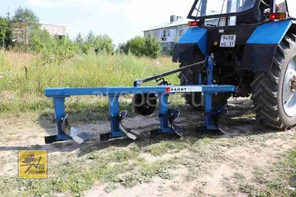 Плуг 4-х корпусной 4x25